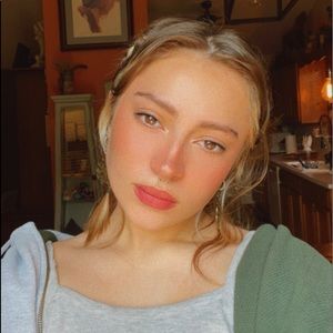 Meet your Posher, Kyla